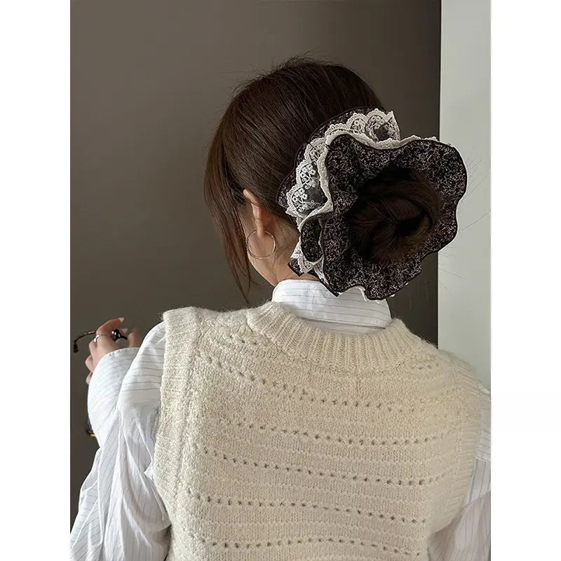 Classic Flora Lace XXL 7 ” Scrunchie