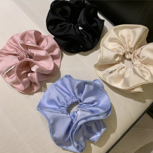 Silk XXL Scrunchies