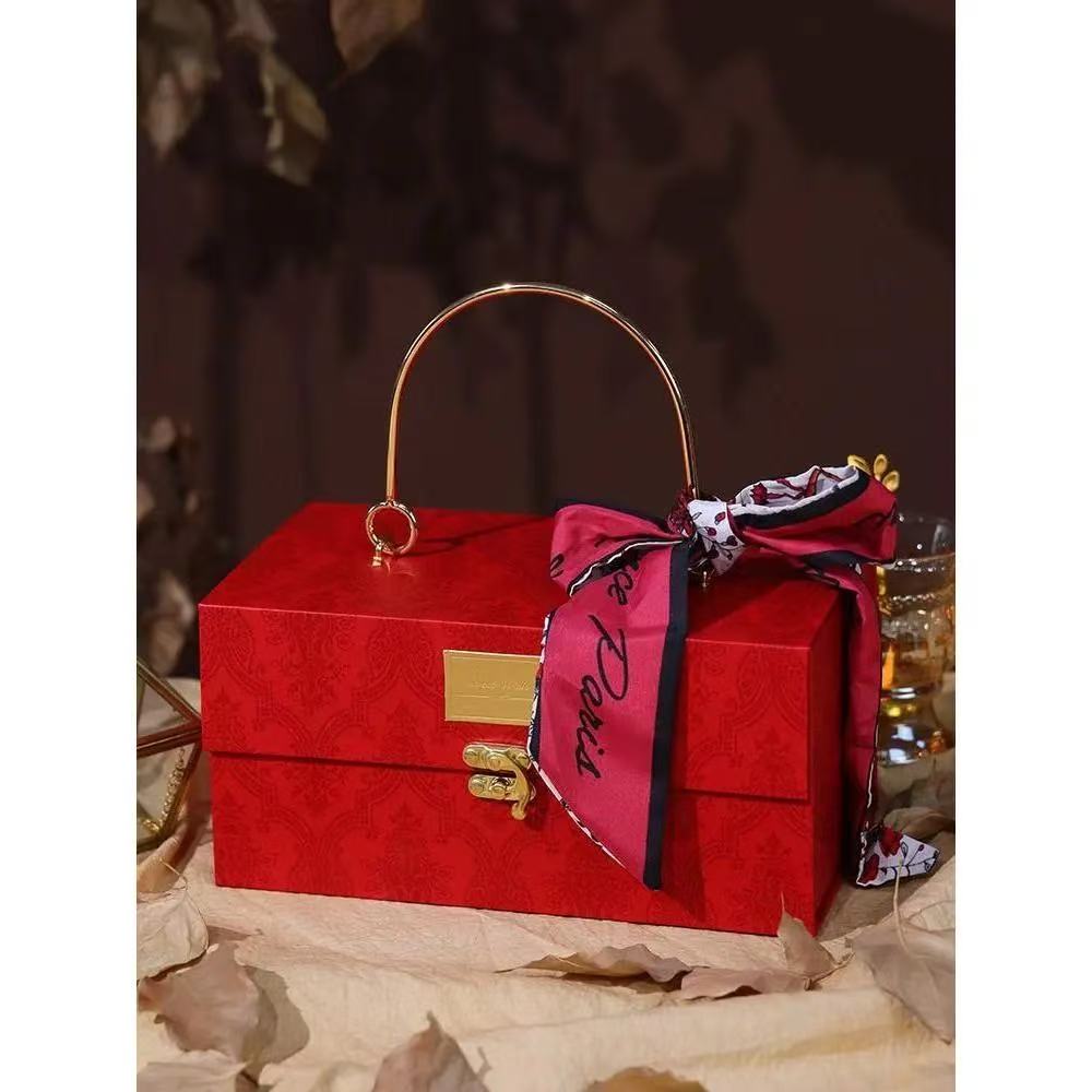 Mystery Scoop Gift Box
